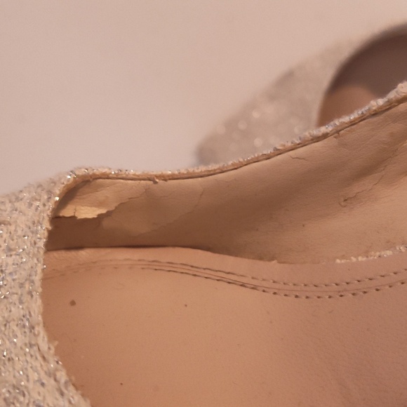 Marc Fisher Block Heel Pointy Toe Pump/ Silver Fabric Size 5.5 - Picture 6 of 10